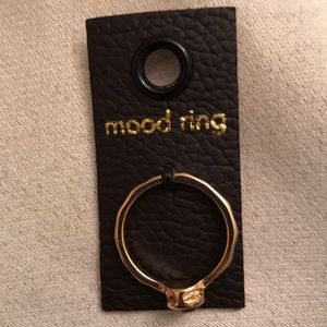 New- Antique gold mood ring size 7